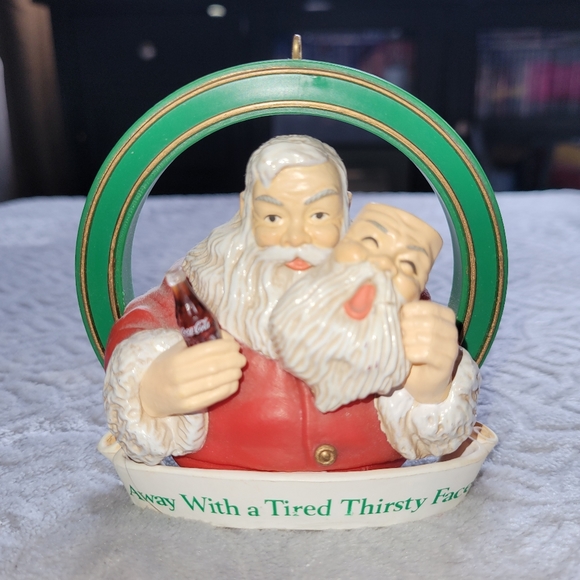 🎅Vintage 1993 COCA-COLA Santa Christmas Ornament - Picture 1 of 11
